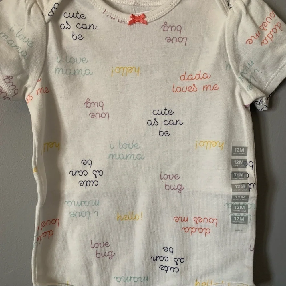 🌸NWT. CARTER’S White Baby Onesie with Colorful Text